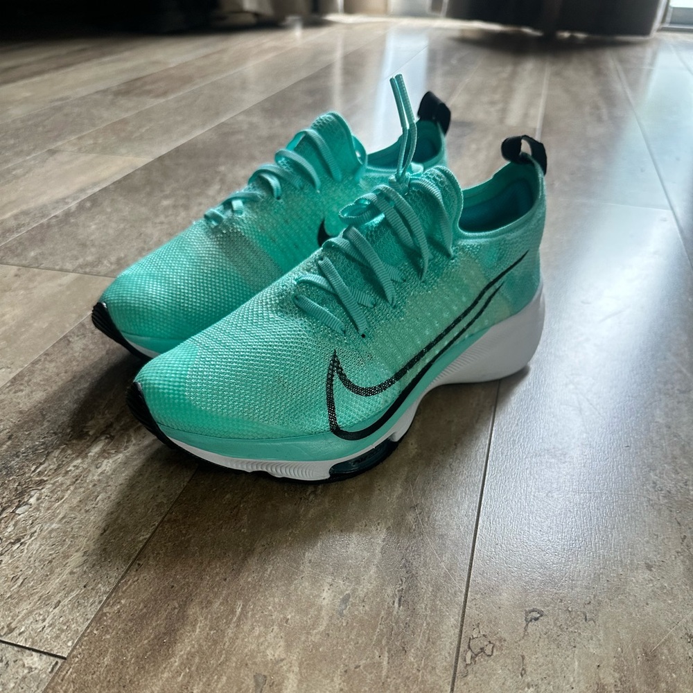 Nike Air Zoom Tempo Next% Flyknit turquoise Tiffany Blue